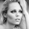 Laura Vandervoort Photo