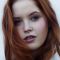 Ellie Bamber Photo