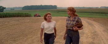 A League of Their Own (1992) download