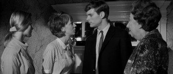 Bunny Lake Is Missing (1965) download