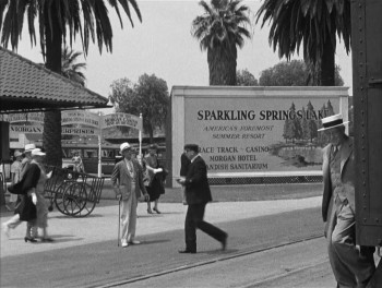 A Day at the Races (1937) download