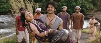 Baahubali: The Beginning (2015) download