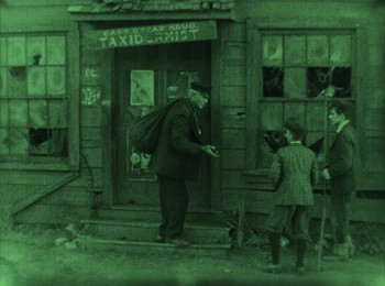 Behind the Door (1919) download