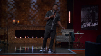 Kevin Hart: Zero F**ks Given (2020) download