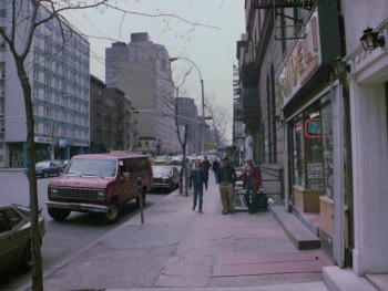 Uno scugnizzo a New York (1984) download