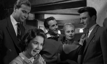 Room at the Top (1958) download