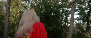 Supergirl (1984) download