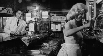 The Intruder (1962) download